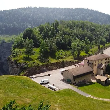 Quartier Libre Auberge de jeunesse