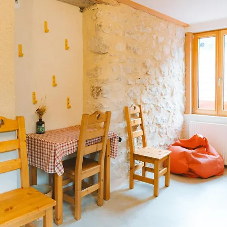 Hostel Quartier Libre *