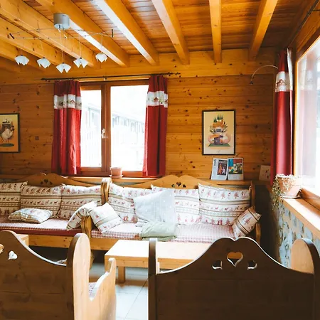 Quartier Libre Hostel *